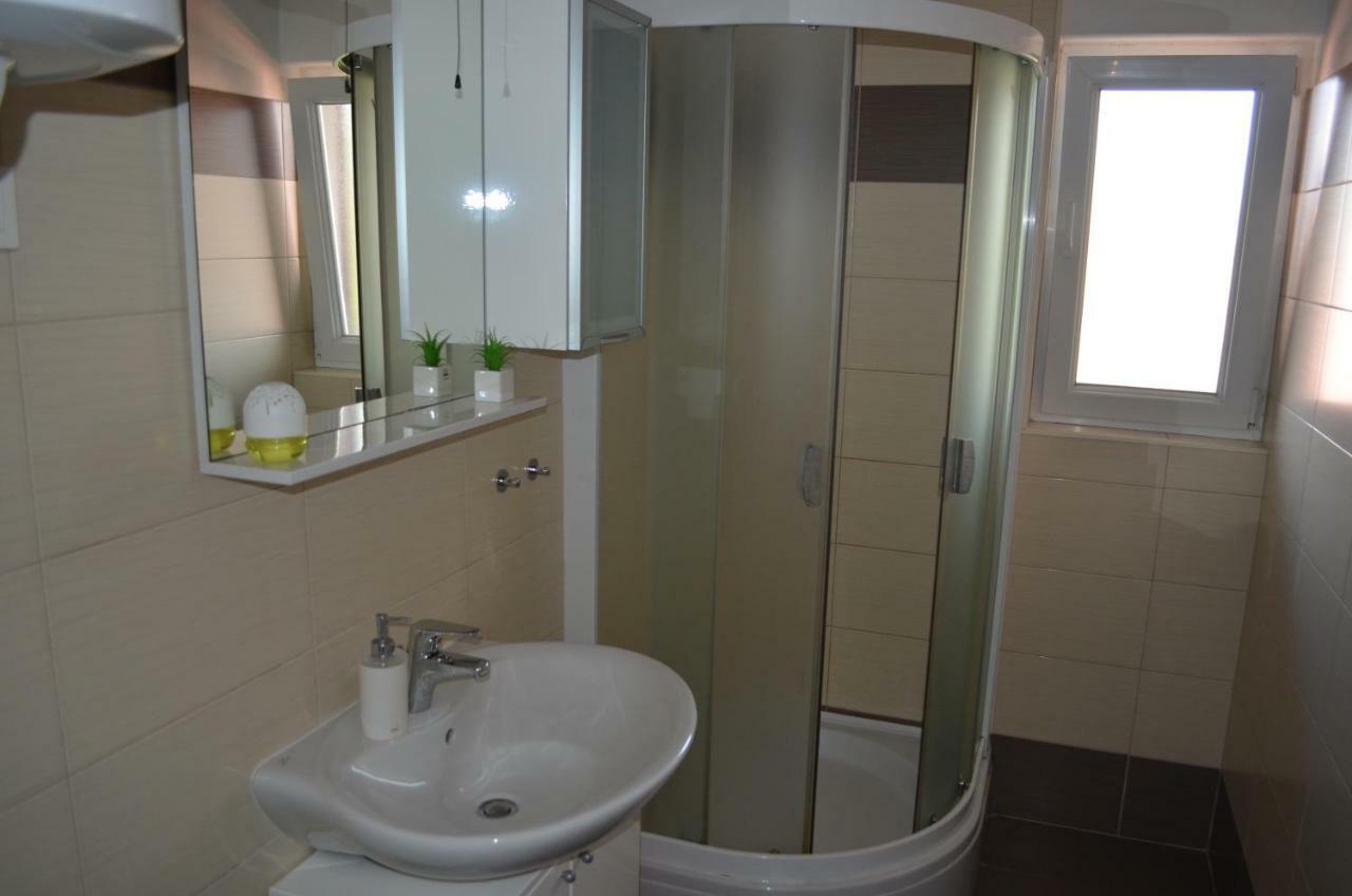 Apartment Roxy ซาดาร์ ภายนอก รูปภาพ